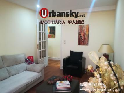葡萄牙投资移民 葡萄牙房产 葡萄牙移民房产 移民房产 葡萄牙留学 波尔图市中心步行街地铁站整层优质3居室公寓39万€