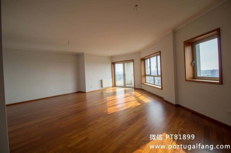Porto市中心新盘优质公寓T4居室４卫出售450.000€精装修209m² 葡萄牙投资移民 葡萄牙房产 葡萄牙移民房产 移民房产 葡萄牙留学