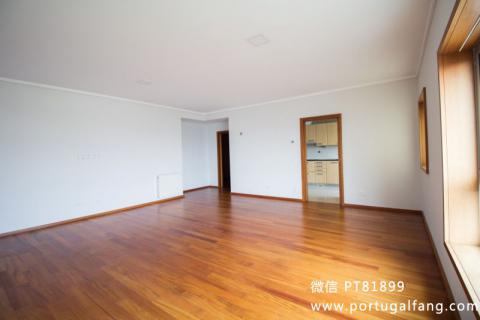 葡萄牙投资移民 葡萄牙房产 葡萄牙移民房产 移民房产 葡萄牙留学 Porto市中心新盘优质公寓Ｔ３居室３卫出售340.000€精装修175m²