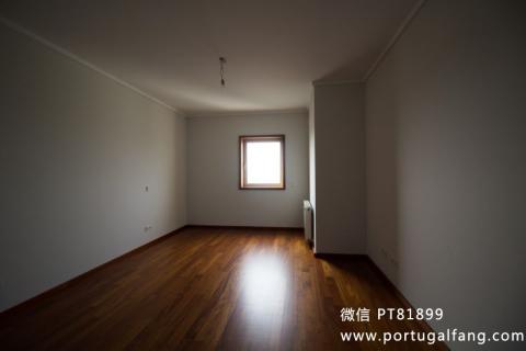 葡萄牙投资移民 葡萄牙房产 葡萄牙移民房产 移民房产 葡萄牙留学 Porto市中心新盘优质公寓T５居室５卫出售751,800€精装修336m²