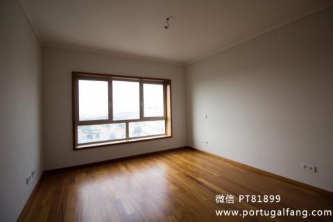 葡萄牙投资移民 葡萄牙房产 葡萄牙移民房产 移民房产 葡萄牙留学 Porto市中心新盘优质公寓T５居室５卫出售751,800€精装修336m²