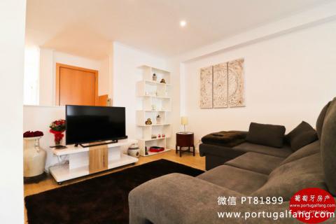 葡萄牙投资移民 葡萄牙房产 葡萄牙移民房产 移民房产 葡萄牙留学 Portot近地铁翻新优质公寓T3 + 1复式2卫售价24万€132㎡
