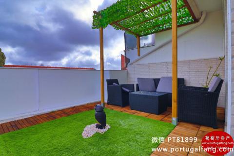 葡萄牙投资移民 葡萄牙房产 葡萄牙移民房产 移民房产 葡萄牙留学 Portot近地铁翻新优质公寓T3 + 1复式2卫售价24万€132㎡