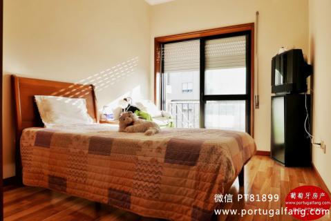 葡萄牙投资移民 葡萄牙房产 葡萄牙移民房产 移民房产 葡萄牙留学 波尔图优质公寓T3+3卫2停车位出售26万€125 m²地铁950m