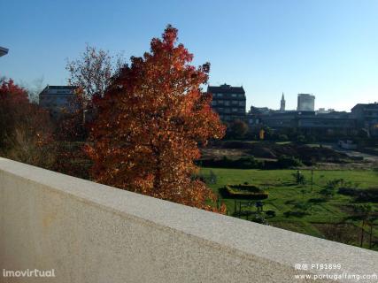 葡萄牙投资移民 葡萄牙房产 葡萄牙移民房产 移民房产 葡萄牙留学 Porto公园美景翻新别墅3层3室2厅4卫200m2售28万€带私家车库
