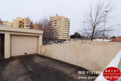 葡萄牙投资移民 葡萄牙房产 葡萄牙移民房产 移民房产 葡萄牙留学 波尔图市中心优质公寓T3居室25万€使用面积99 m²