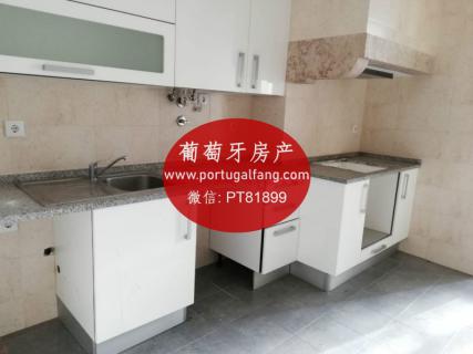 葡萄牙投资移民 葡萄牙房产 葡萄牙移民房产 移民房产 葡萄牙留学 里斯本市中心Areeiro区优质公寓3室2卫出售35.7万 €近地铁