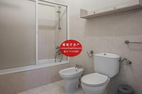 葡萄牙投资移民 葡萄牙房产 葡萄牙移民房产 移民房产 葡萄牙留学 里斯本市中心近地铁优质公寓T4室出售415 000€