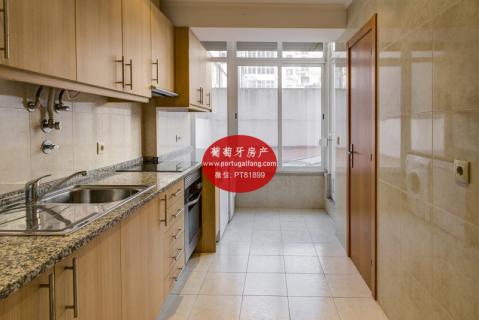 葡萄牙投资移民 葡萄牙房产 葡萄牙移民房产 移民房产 葡萄牙留学 Lisboa市中心近地铁公寓T2室2卫出售425 000 €77m2