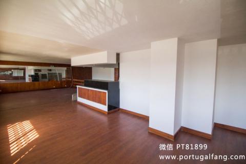 葡萄牙投资移民 葡萄牙房产 葡萄牙移民房产 移民房产 葡萄牙留学 PORTO市中心优质商铺2层460平米售360 000 €近地铁