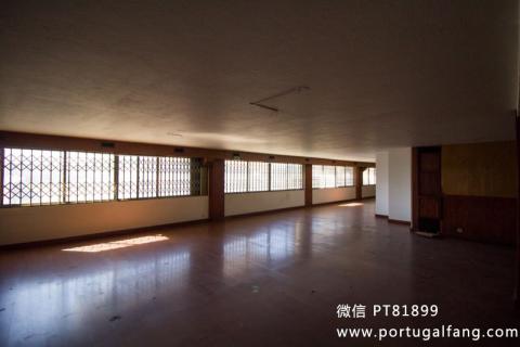 葡萄牙投资移民 葡萄牙房产 葡萄牙移民房产 移民房产 葡萄牙留学 PORTO市中心优质商铺2层460平米售360 000 €近地铁