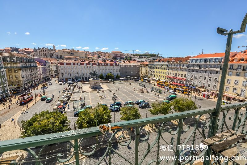 里斯本景区Praça da Figueira广场边精装T3室  65万€ 葡萄牙投资移民 葡萄牙房产 葡萄牙移民房产 移民房产 葡萄牙留学