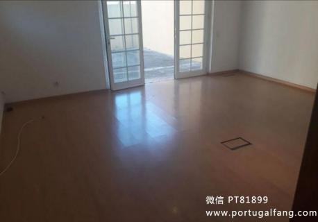 葡萄牙投资移民 葡萄牙房产 葡萄牙移民房产 移民房产 葡萄牙留学 Lisboa Cascais双层别墅T4室3卫售48.5万€