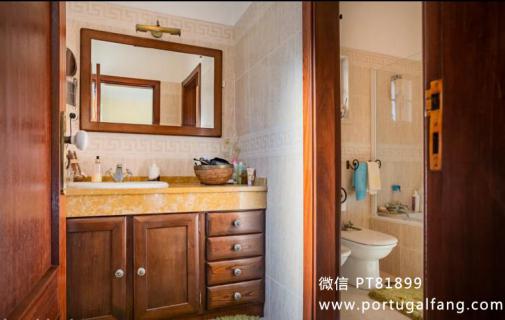 葡萄牙投资移民 葡萄牙房产 葡萄牙移民房产 移民房产 葡萄牙留学 Setúbal Corroios 独立双层别墅T4室3卫售59.9万€