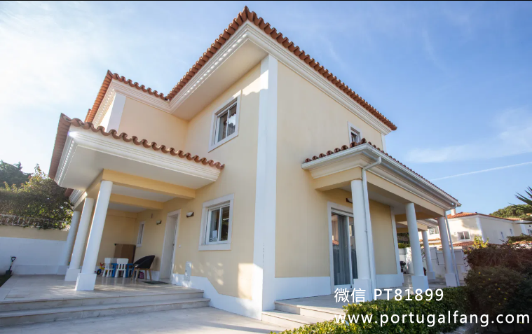 Cascais独立别墅带泳池和庭院T5室售价79.5万欧 葡萄牙投资移民 葡萄牙房产 葡萄牙移民房产 移民房产 葡萄牙留学