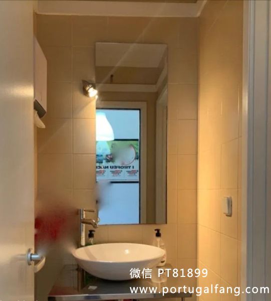 葡萄牙投资移民 葡萄牙房产 葡萄牙移民房产 移民房产 葡萄牙留学 波尔图市中心旅游区优质公寓T1室1卫15万€近地铁站