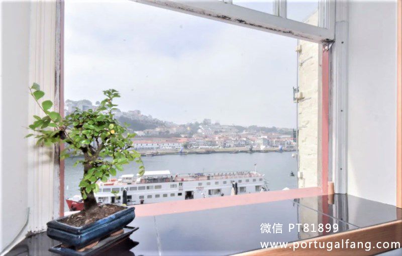 波尔图旅游区一线河景公寓T2室1卫出售33万€ 葡萄牙投资移民 葡萄牙房产 葡萄牙移民房产 移民房产 葡萄牙留学