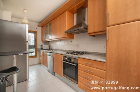 葡萄牙投资移民 葡萄牙房产 葡萄牙移民房产 移民房产 葡萄牙留学 里斯本Marvilas区优质T2公寓带停车位出售30.9万€