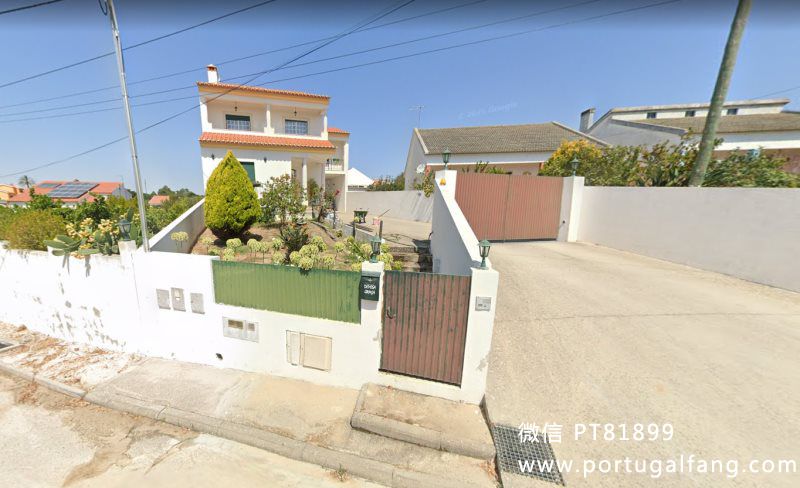 Santarém5室独栋别墅带土地出售33万€ 葡萄牙投资移民 葡萄牙房产 葡萄牙移民房产 移民房产 葡萄牙留学