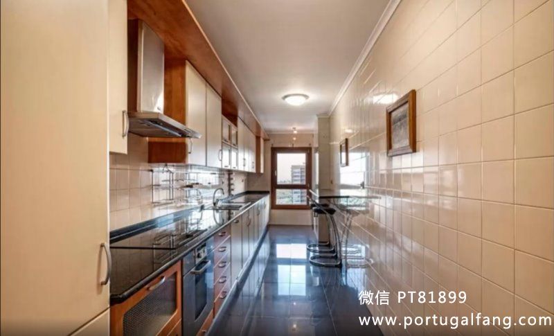 里斯本Bela Vista地铁站旁公寓出售31.7万€